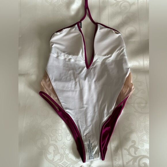 PINK Victoria's Secret Purple Deep V-Neck Halter One Piece Swimsuit size S/P - Picture 5 of 9